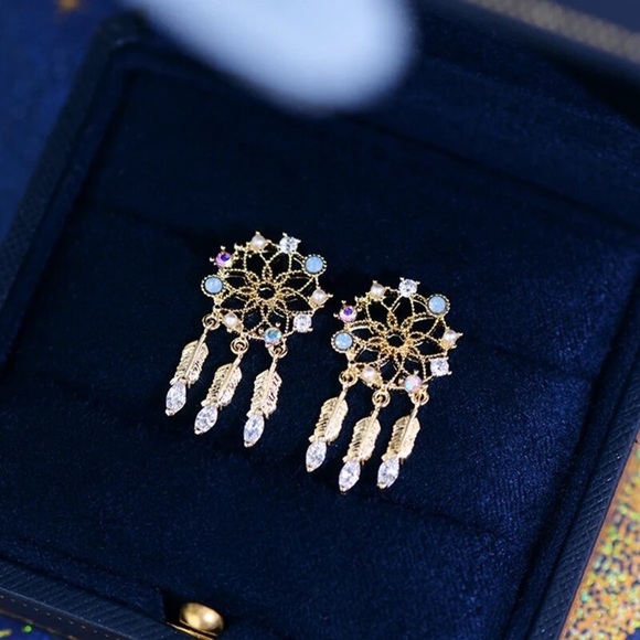 Dream Catcher Feather Fringe Earrings - Picture 1 of 4